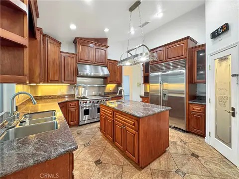 MLS: IG26147297
