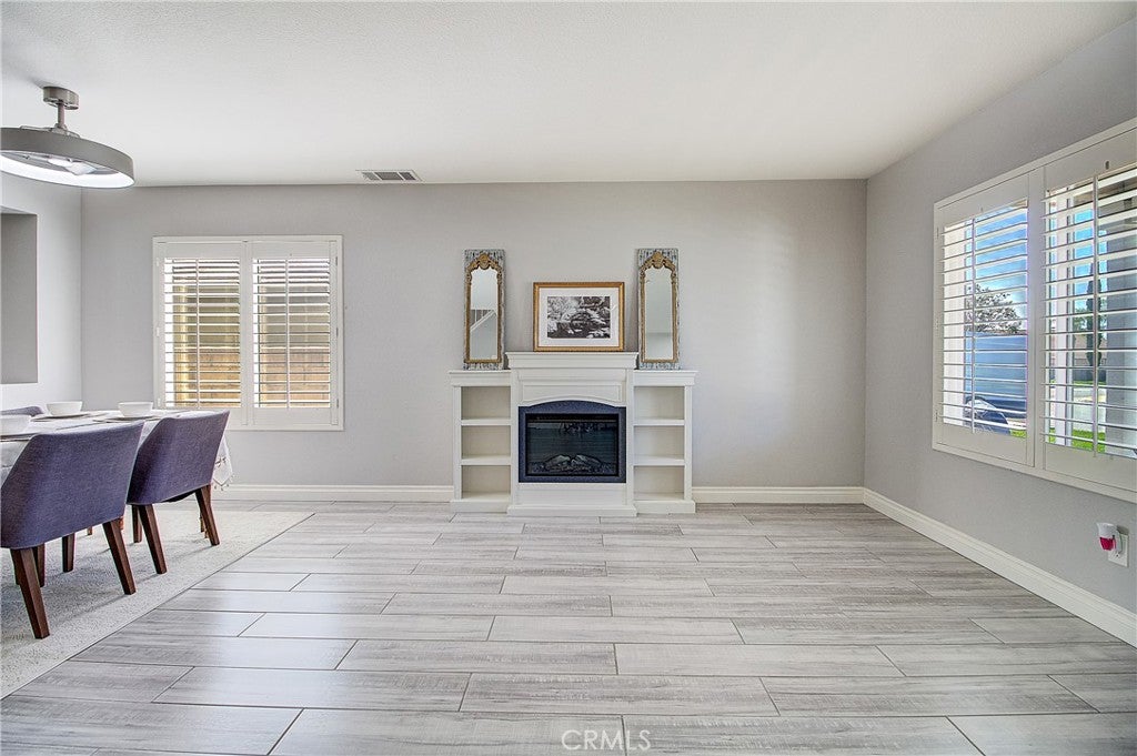 6705 Lindbergh