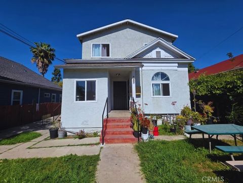 Photo of 2223 E 2nd Street #1, Los Angeles, CA 90033 (MLS # SR26061598)