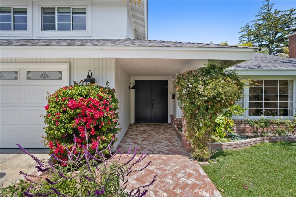 2704 Albatross Drive