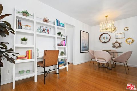 Tiny photo for 2431 3rd Street #9, Santa Monica, CA 90405 (MLS # 26633839)