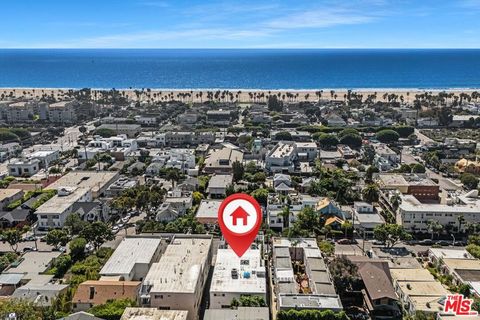 Tiny photo for 2431 3rd Street #9, Santa Monica, CA 90405 (MLS # 26633839)