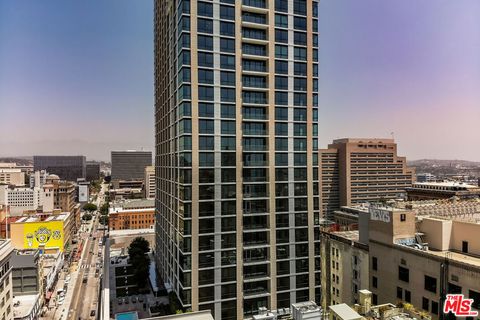 Photo of 400 S Broadway #1608, Los Angeles, CA 90013 (MLS # 26835481)