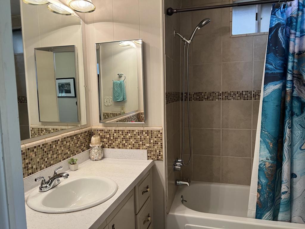 Desert Crest CC - Manufactured In Park