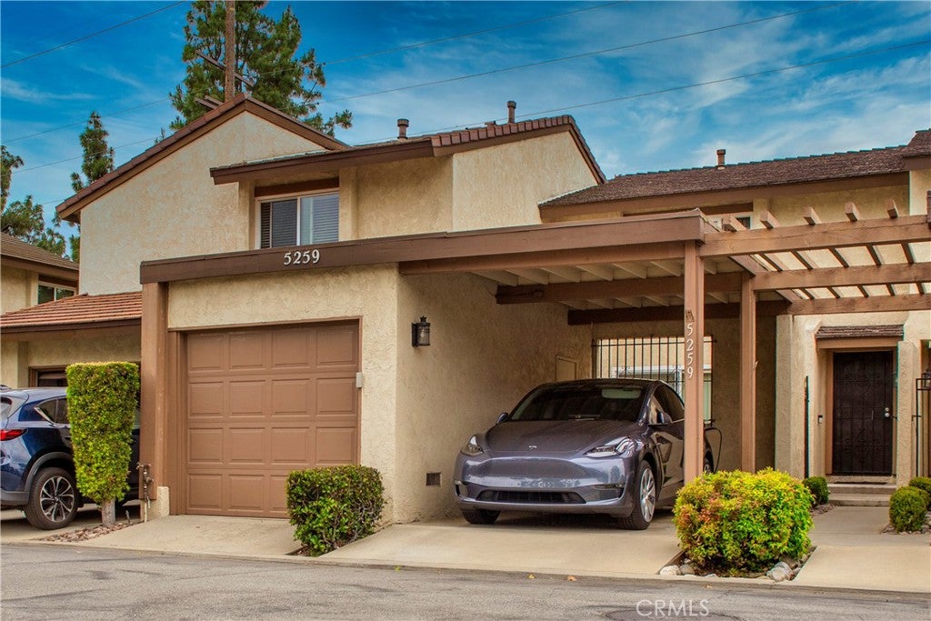 5259 Village Circle Drive