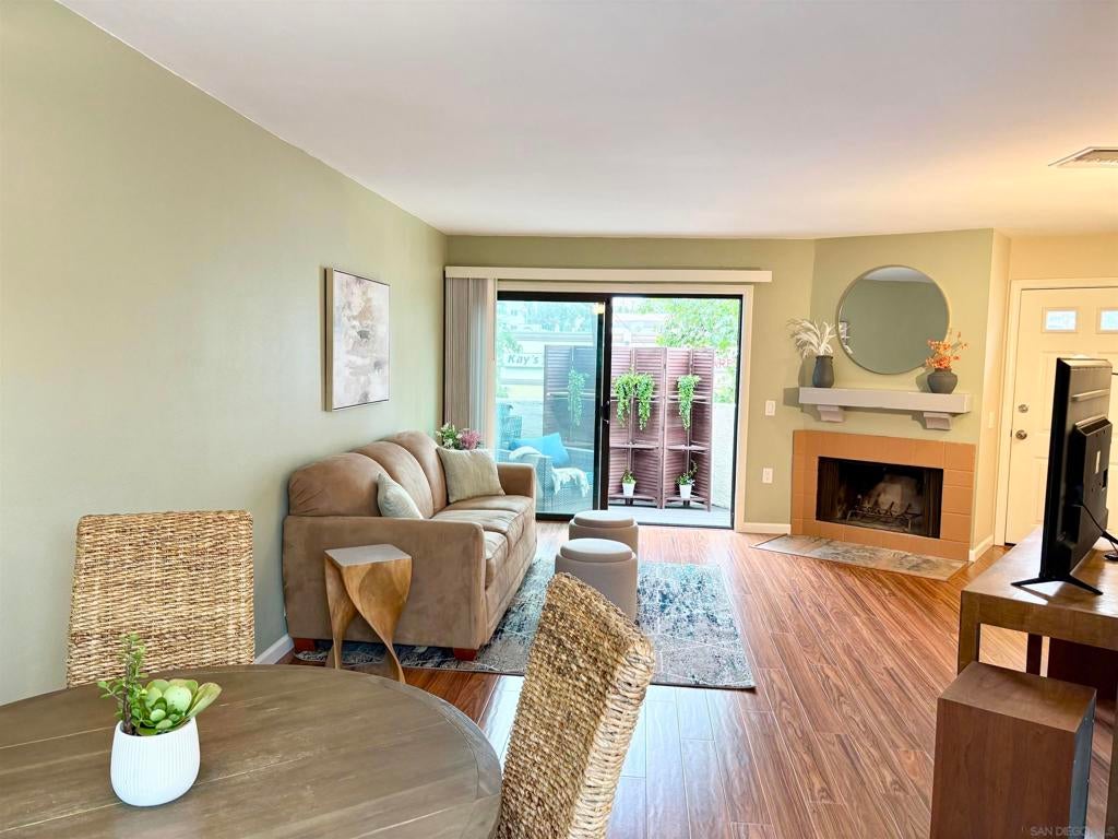 3823 Caminito Litoral 208, San Diego CA 92107
