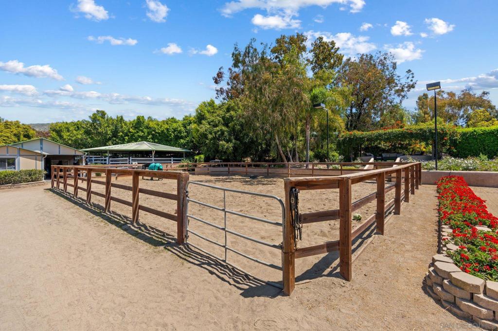 Rancho Santa Fe - Residential