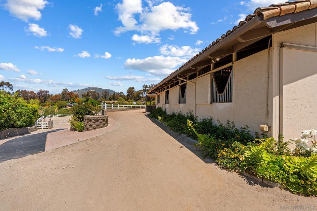 Rancho Santa Fe - Residential