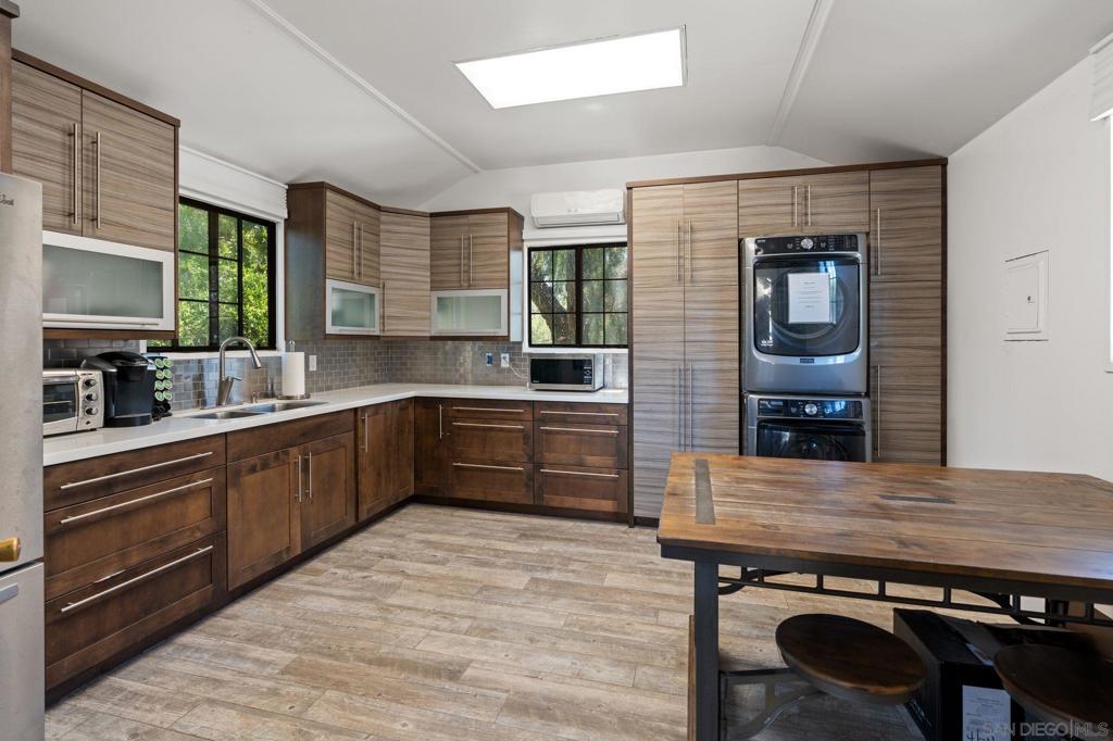Rancho Santa Fe - Residential
