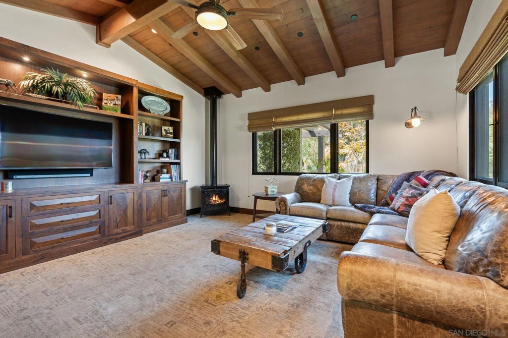 Rancho Santa Fe - Residential