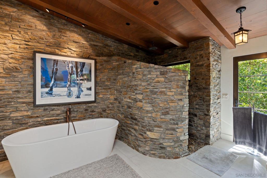Rancho Santa Fe - Residential