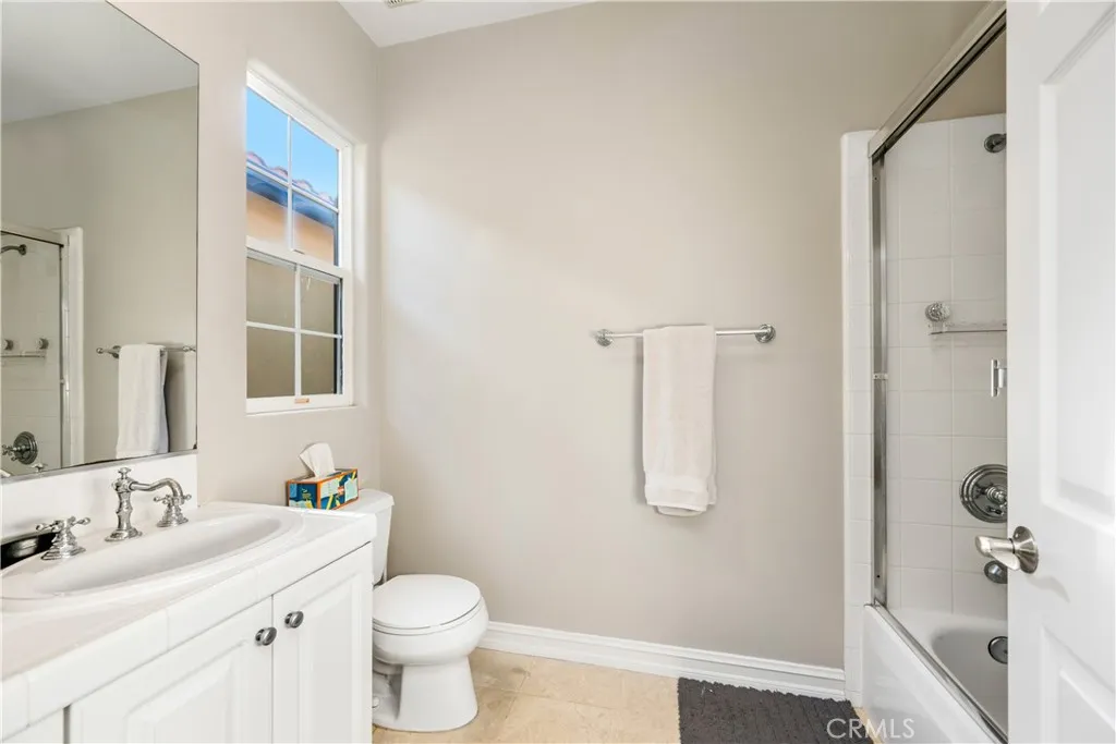 Newport Beach, California 92660, United States, 6 Bedrooms Bedrooms, ,7 BathroomsBathrooms,Residential,Active,181687