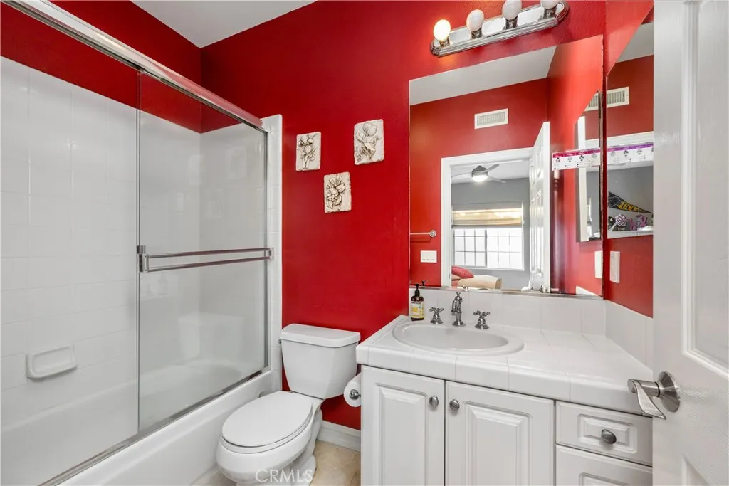 Newport Beach, California 92660, United States, 6 Bedrooms Bedrooms, ,7 BathroomsBathrooms,Residential,Active,181687