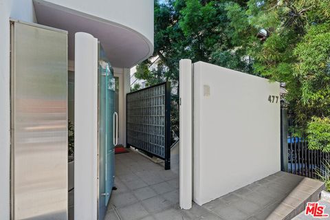 Tiny photo for 477 Upper Mesa Road, Santa Monica, CA 90402 (MLS # 25627671)