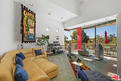 Tiny photo for 477 Upper Mesa Road, Santa Monica, CA 90402 (MLS # 25627671)