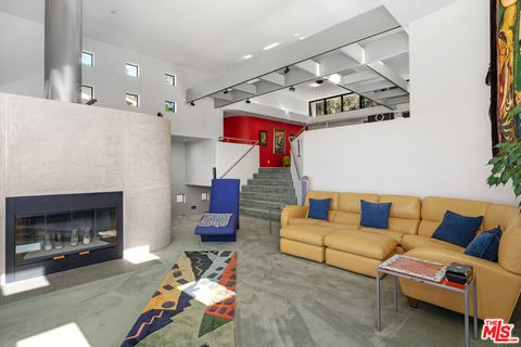 Tiny photo for 477 Upper Mesa Road, Santa Monica, CA 90402 (MLS # 25627671)