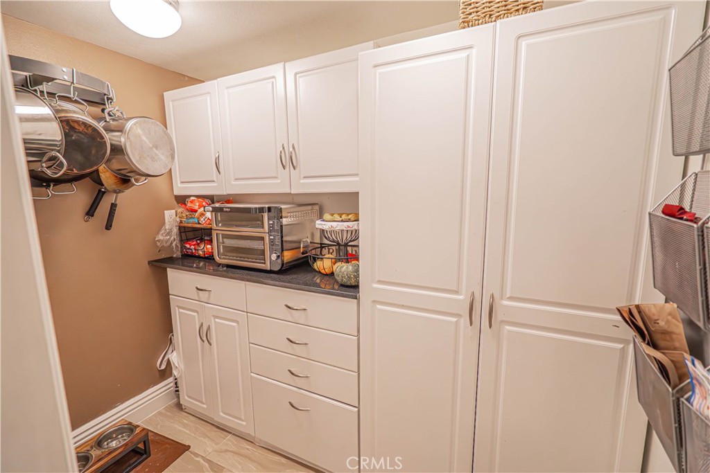 Southern Oaks Manor (SOMNR) - Residential