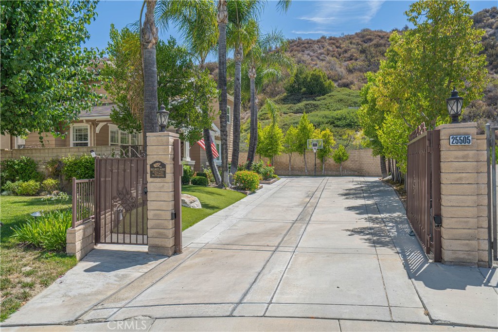 Southern Oaks Manor (SOMNR) - Residential