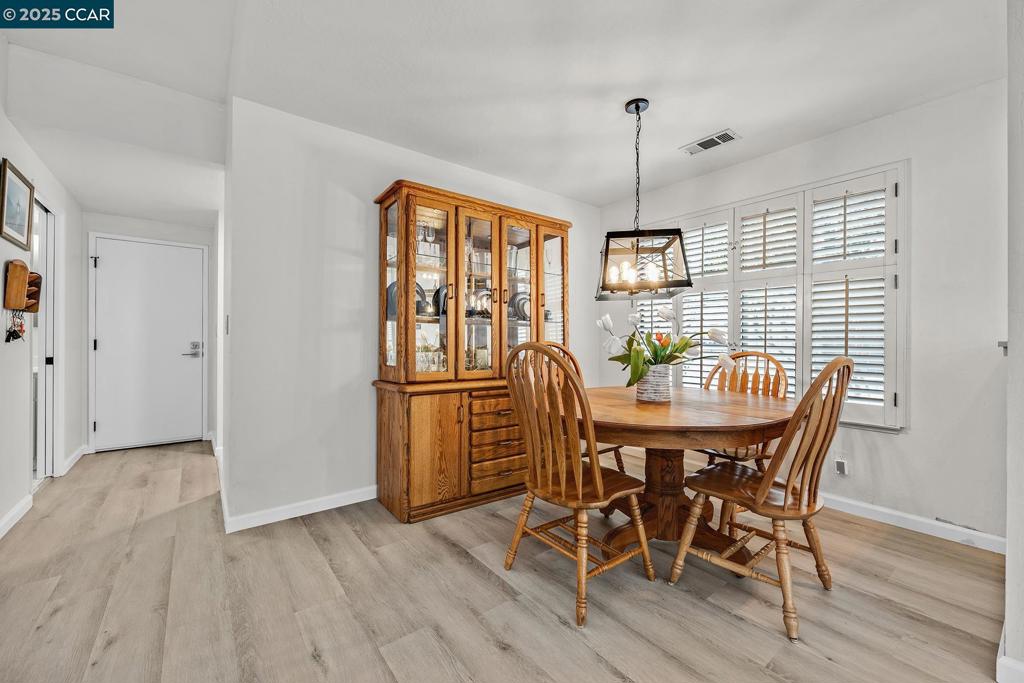 ELLINWOOD PARK - Residential