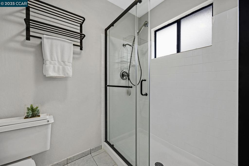 ELLINWOOD PARK - Residential