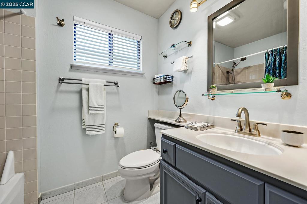 ELLINWOOD PARK - Residential