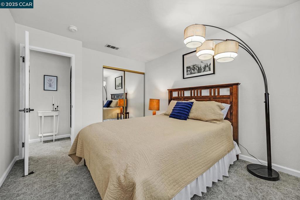 ELLINWOOD PARK - Residential