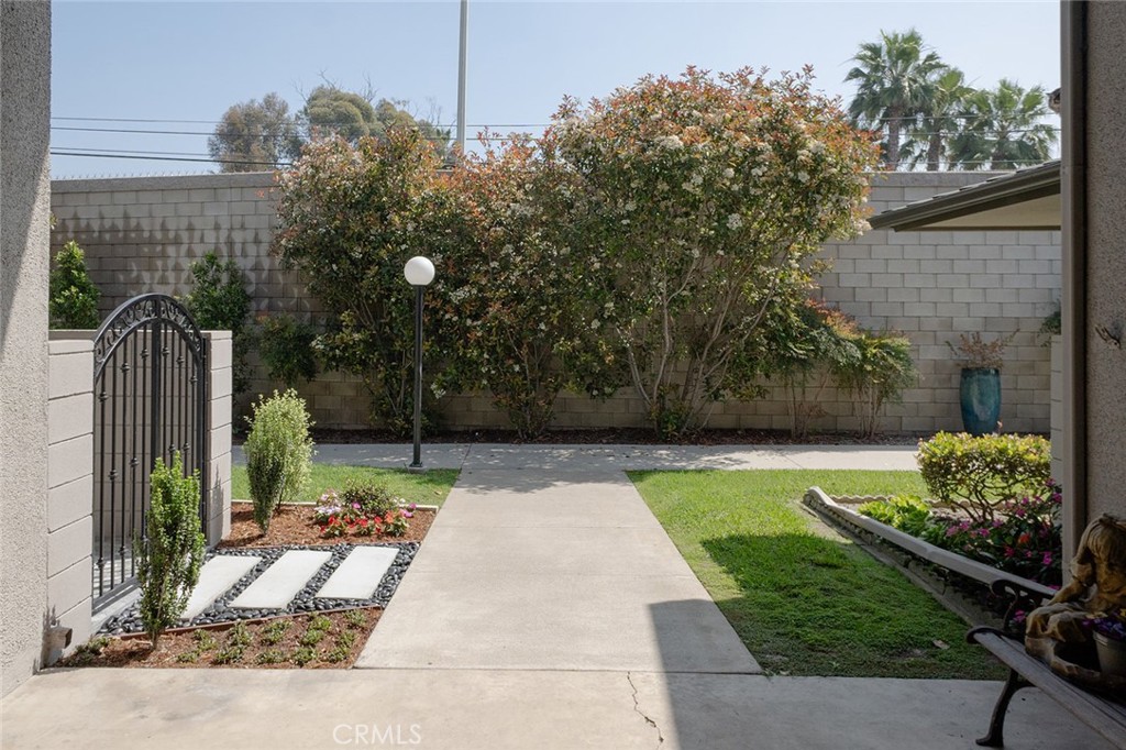 1980 McKinney Way #13r (M15)