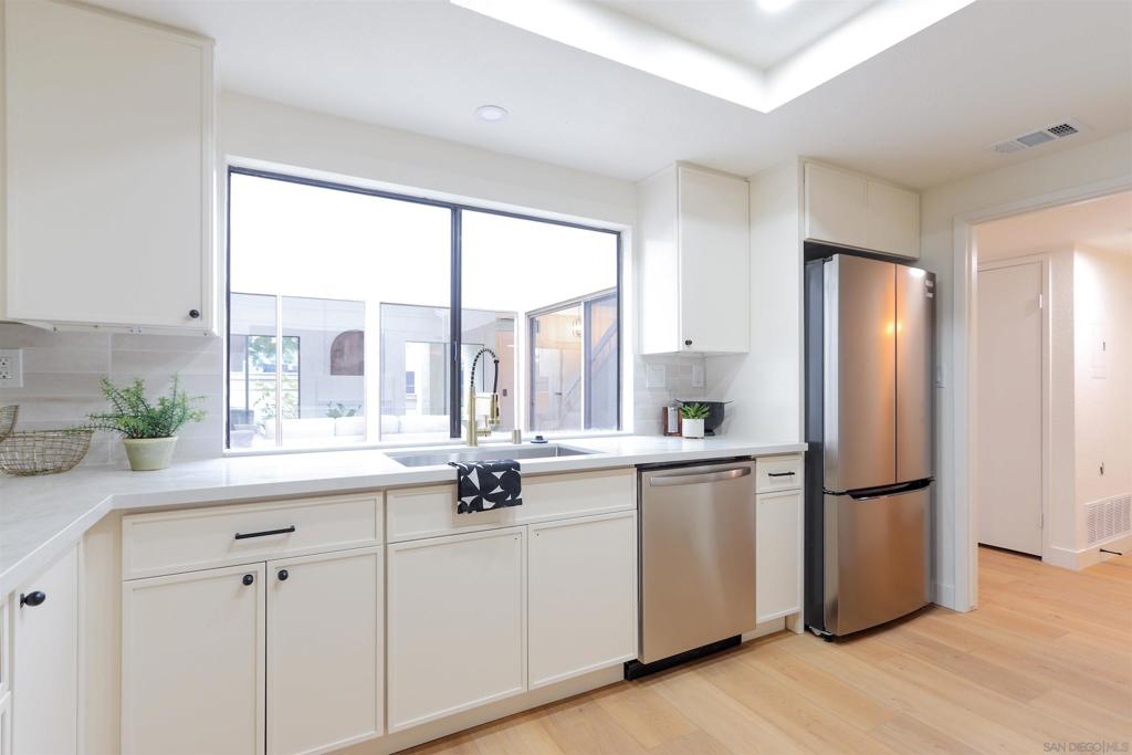 10 Morena 8, Irvine CA 92612 - Photo 13