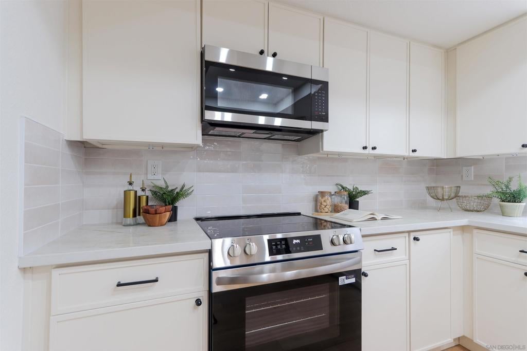 10 Morena 8, Irvine CA 92612 - Photo 12