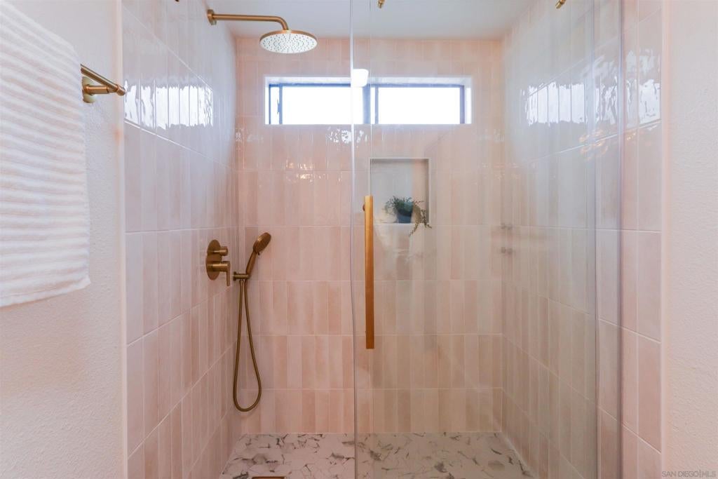 10 Morena 8, Irvine CA 92612 - Photo 20