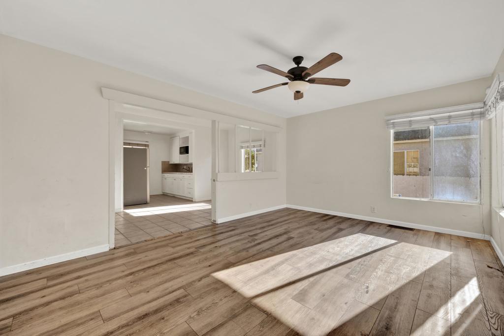 3136 3140 Emerson St