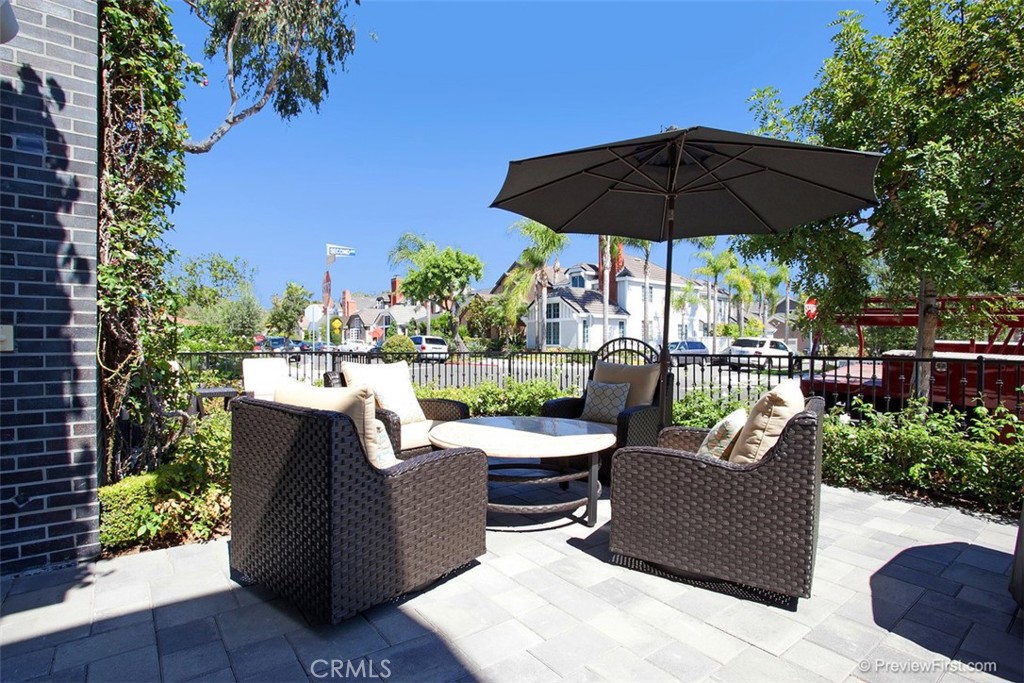 Corona del Mar South of PCH (CDMS) - Residential Lease
