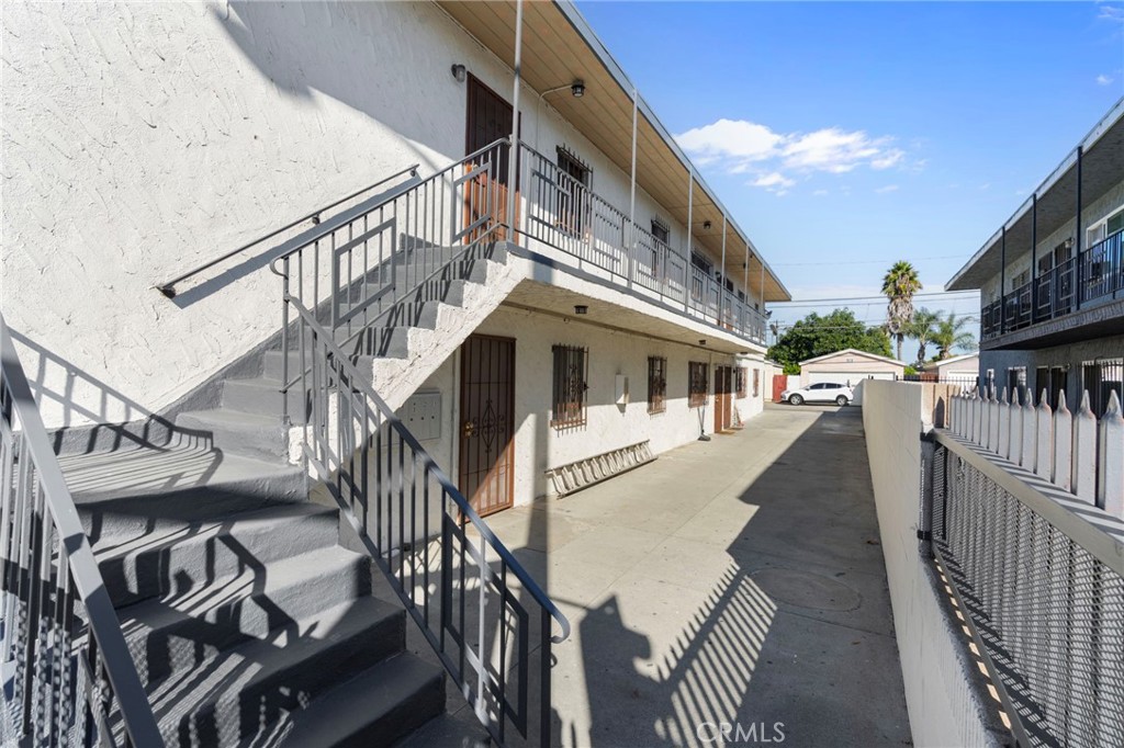 Westside/North of Willow (WNW) - Residential Income