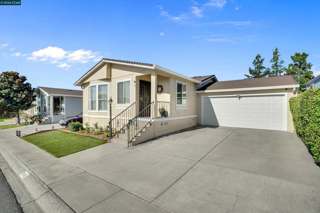 1840 Paris Ln