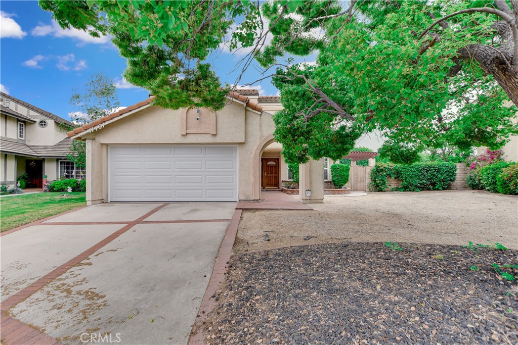 11401 Mount Ritter Street
