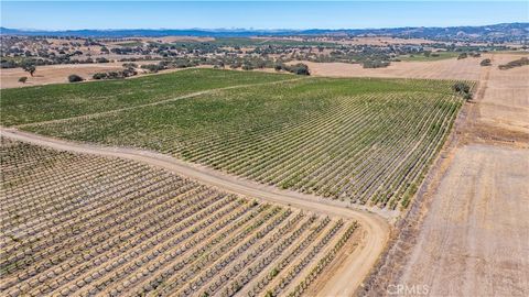 Tiny photo for 4825 Mill Road Rd, Paso Robles, CA 93446 (MLS # NS25216347)