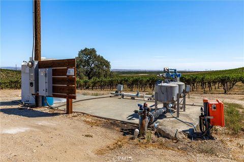 Tiny photo for 4825 Mill Road Rd, Paso Robles, CA 93446 (MLS # NS25216347)