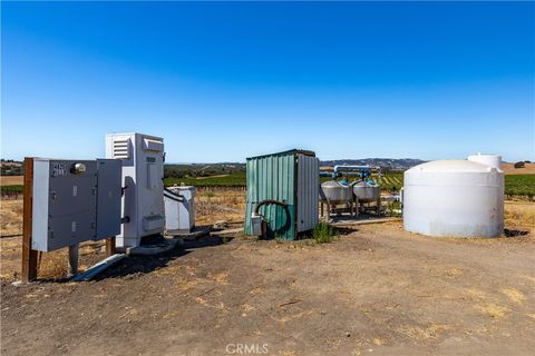 Tiny photo for 4825 Mill Road Rd, Paso Robles, CA 93446 (MLS # NS25216347)