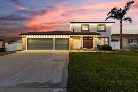 Photo of 2007 W Windhaven DR, Rialto, CA 92377 (MLS # IV26092782)