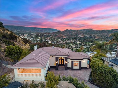 Photo of 3426 Ayars Canyon WAY, Glendale, CA 91208 (MLS # GD26119285)