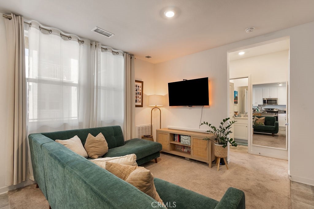 1000 N Tangent Privado 202
