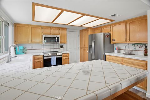 Tiny photo for 2515 Shoreline RD, Bradley, CA 93426 (MLS # NS26108048)