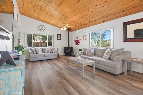 Tiny photo for 2515 Shoreline RD, Bradley, CA 93426 (MLS # NS26108048)