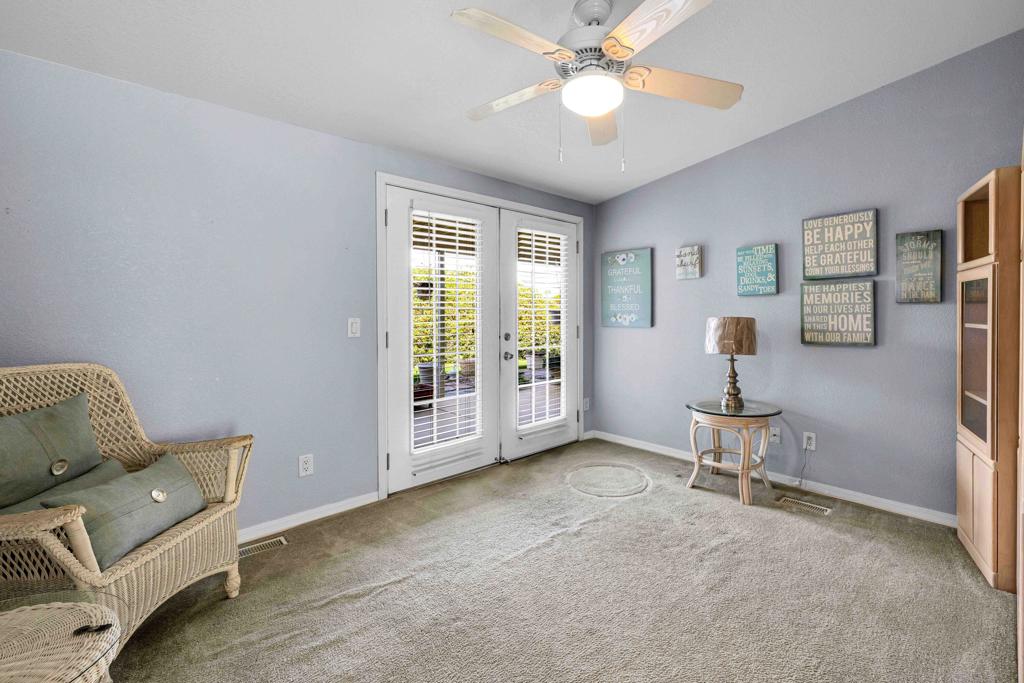 Desert Sands Mobile - Manufactured In Park