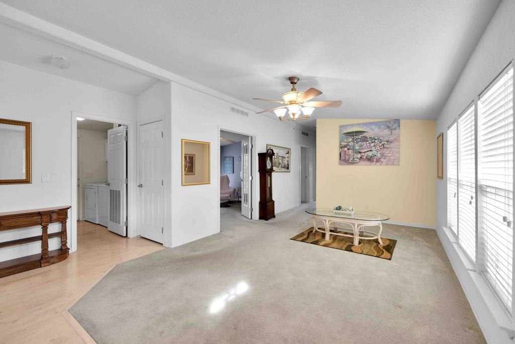 Desert Sands Mobile - Manufactured In Park