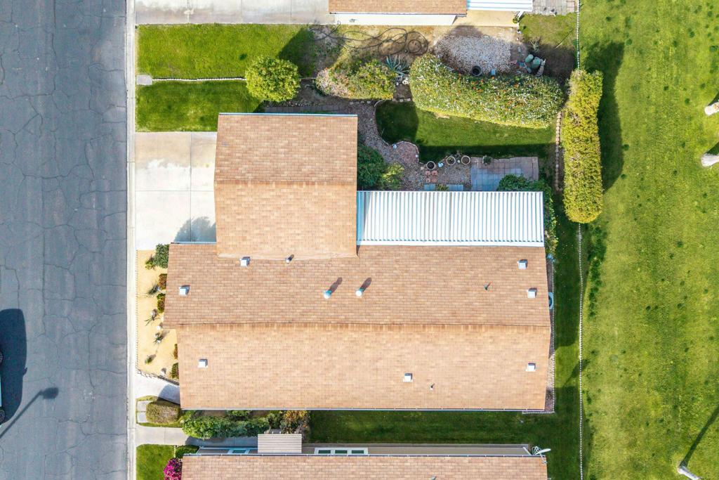 Desert Sands Mobile - Manufactured In Park