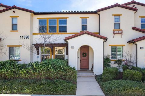 Photo of 11390 Citrus Drive #102, Ventura, CA 93004 (MLS # V1-35795)