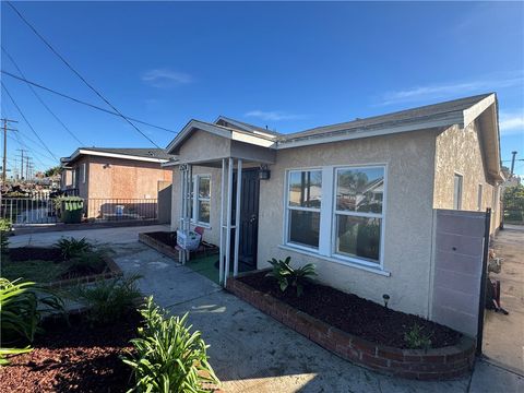 Photo of 1524 W 223rd St, Torrance, CA 90501 (MLS # PV26081594)