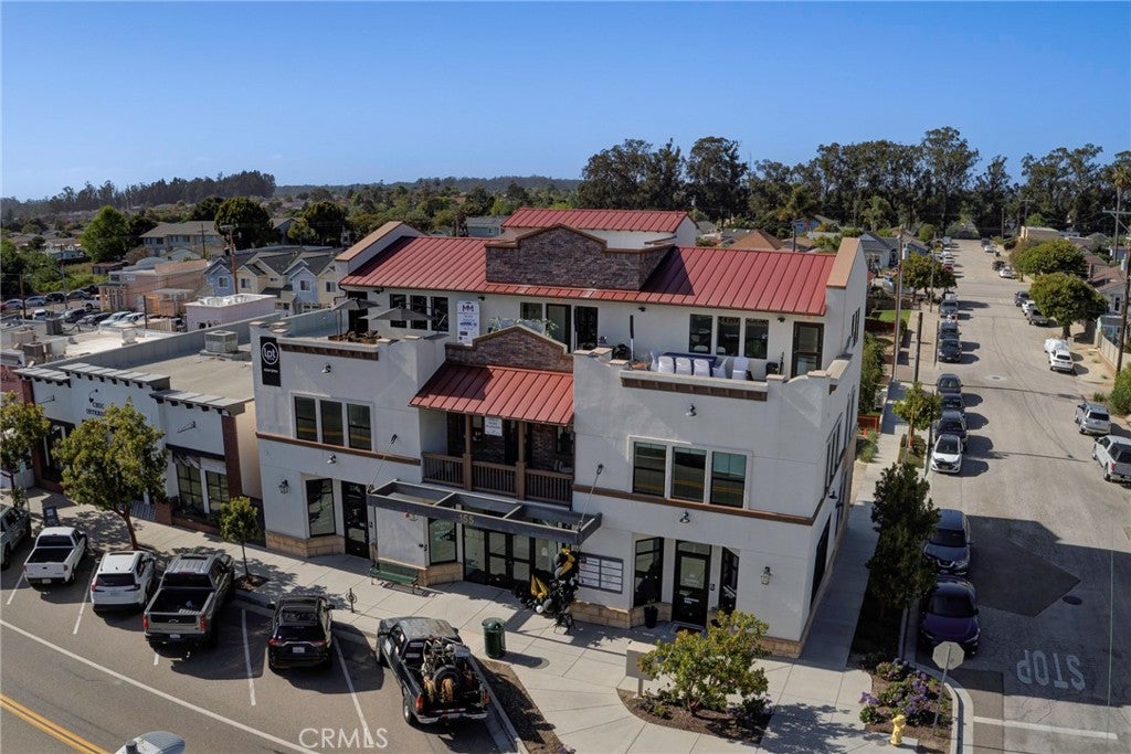 155 E Clark