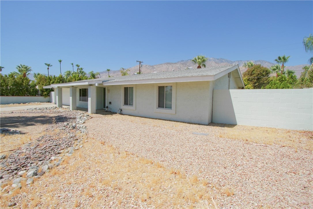 1439 N Opuntia Road